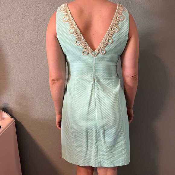 Lily Pulitzer seafoam dress with gold detailing - Picture 3 of 4
